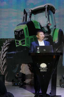 说明: i:\2017年黑龙江西部市场\黑西市场宣传视频及市场宣传事宜\黑西市场宣传推介会事宜\黑河远大推介会照片\给张金平照片\照片底片\p1610729.jpg