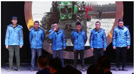 说明: i:\2017年黑龙江西部市场\黑西市场宣传视频及市场宣传事宜\黑西市场宣传推介会事宜\黑河远大推介会照片\给张金平照片\照片底片\p1610686.jpg